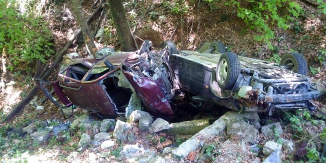 Bir Gün Arayla Aynı Şarampole İkinci Otomobil Yuvarlandı