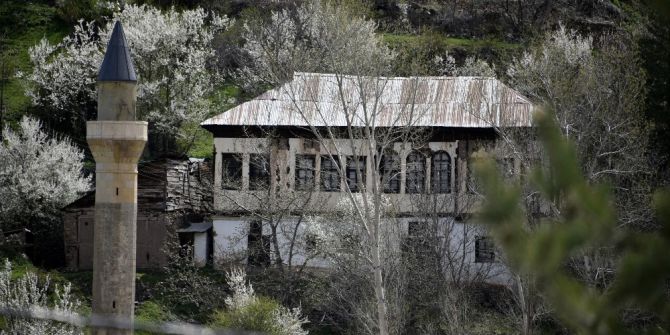 Süleymaniye’de Eşsiz Bahar Güzelliği