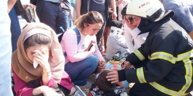Freni Patlayan Yolcu Midibüsü Yeşil Alana Uçtu