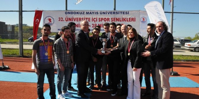 32. Üniversite İçi Spor Şenlikleri Sona Erdi