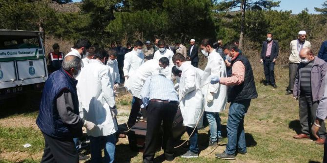 Kkka’dan Hayatını Kaybeden Kadın Toprağa Verildi