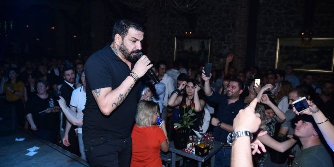 Azis İzmir’de Sahne Aldı