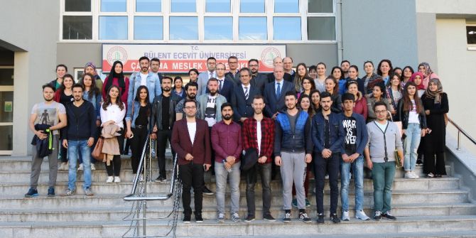 Özer, Çaycuma Meslek Yüksekokulu Öğrencileri İle Bir Araya Geldi