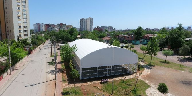 Muratpaşa’da Mahallere Spor Salonu