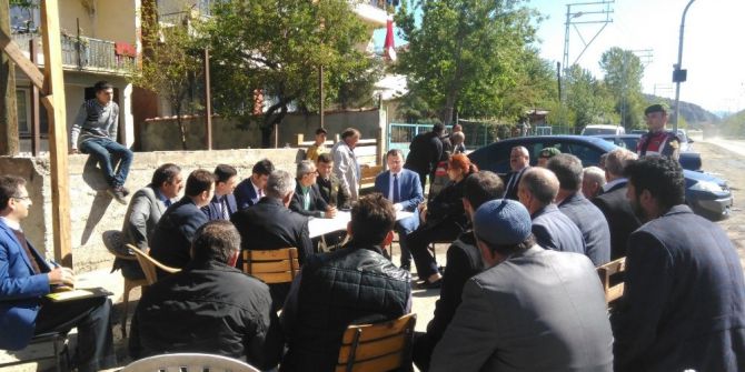 Yeşilova Köyünde Halk Toplantısı Düzenlendi