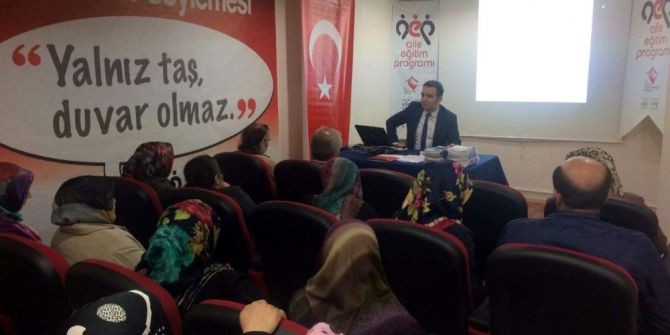 Engellilere Evde Bakım Hizmeti Veren Ailelere Eğitim Verildi