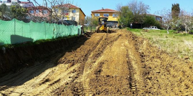 İzmit’te Yol Açma Ve Bakım Çalışması