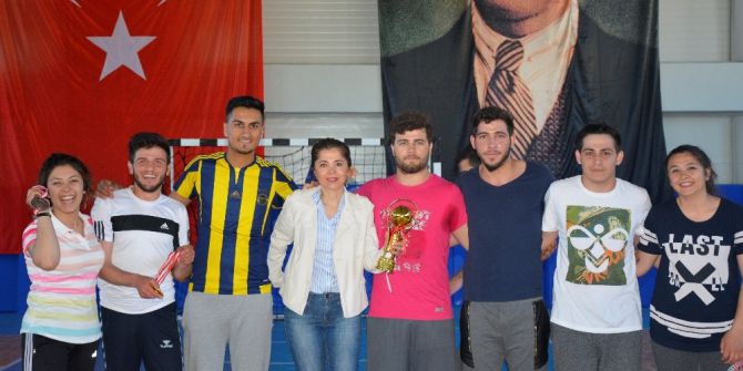 Alaçam Myo’da Şampiyon Deniz Liman