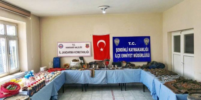 Şemdinli’de Silah Ve Mühimmat Ele Geçirildi