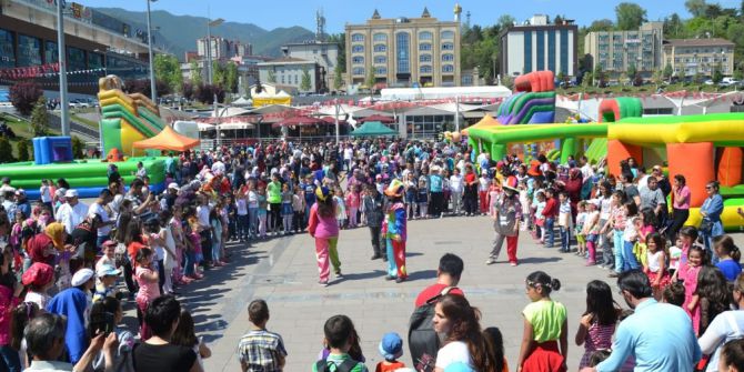 Karabük’te 5. Geleneksel Çocuk Şenliği