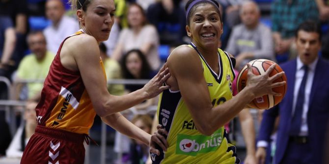 Fenerbahçe, Galatasaray’ı Farklı Yendi