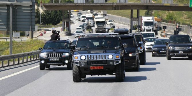 "Çerkez Cengiz" 10 Aylık Hapis İçin 100 Araçlık Konvoyla Cezaevine Gitti