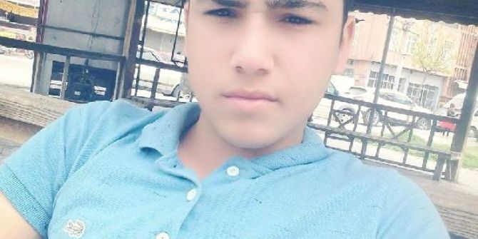 2 Ay Önce Evlenen 17 Yaşındaki Genç Evinde Bıçaklanmış Halde Bulundu