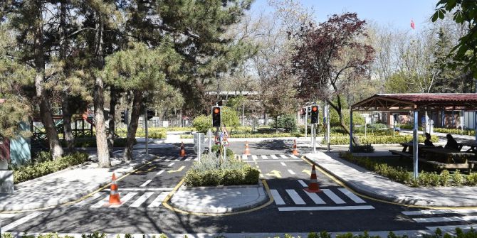 Büyükşehir, Çocuk Trafik Eğitim Parkını Yeniledi