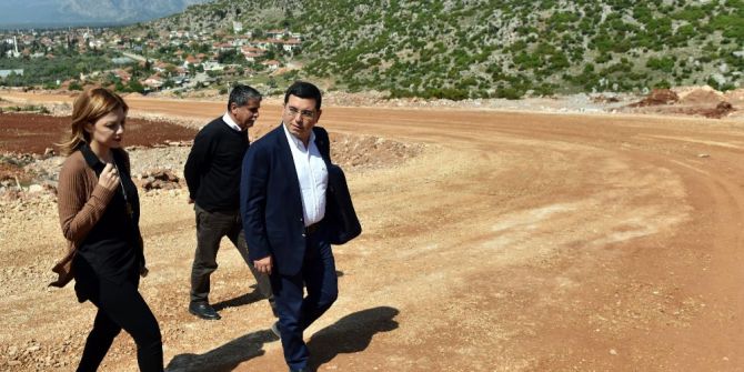 Kepez Belediyesi’nden 25 Metrelik Yol