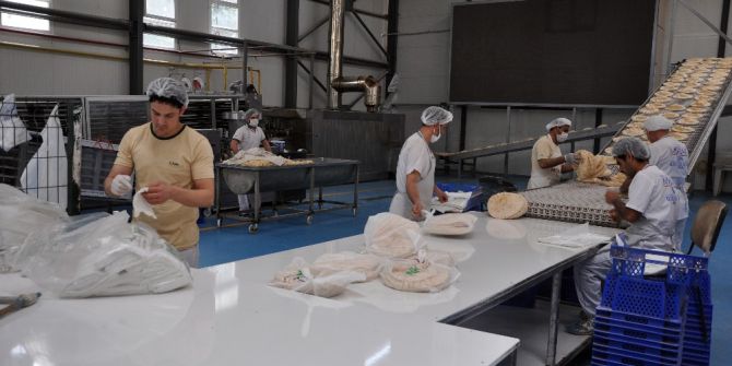 İhh’dan Suriye’ye 18 Milyon Ekmek