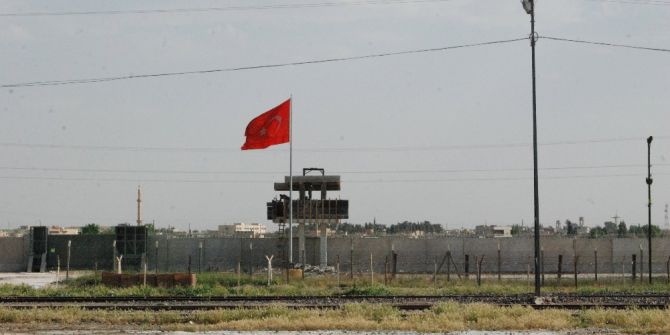 Sınırda Güvenlik Kuleleri Yükseliyor