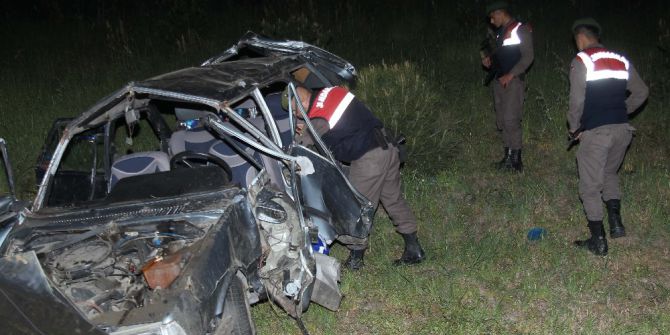 Tem Otoyolunda Kaza: 5 Yaralı