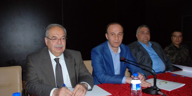 Vali Erin, Halkla Buluşarak Sorunları Dinledi