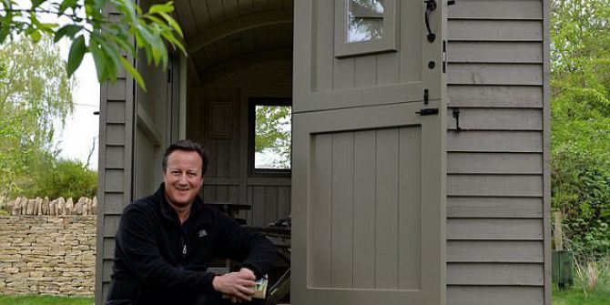 Eski Başbakan Kulübeye 25 Bin Sterlin Ödedi