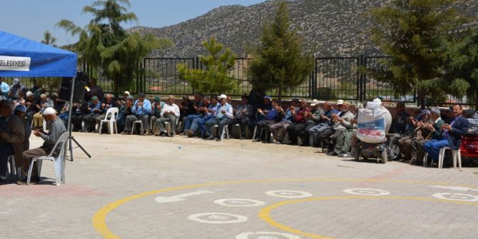 Çiftçilerden Şükür Duası