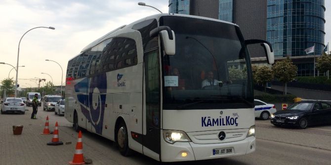 Galatasaray Kafilesi Bursa’ya Geldi