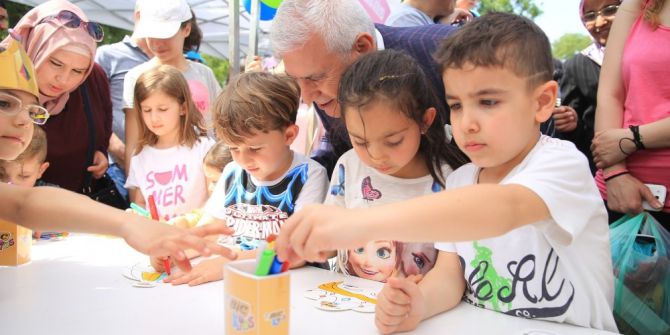 Nilüfer’de Çocuk Şenliği Sevinci