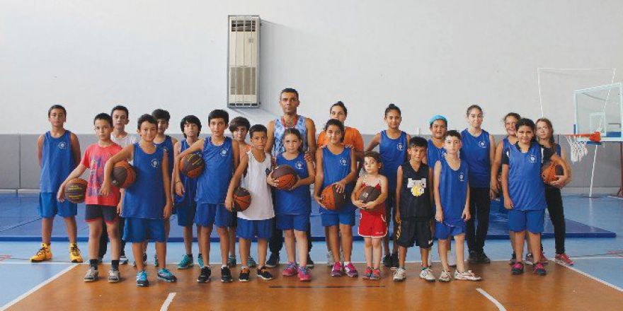 Büyükşehir Gazipaşa’da Yıldız Yetiştiriyor