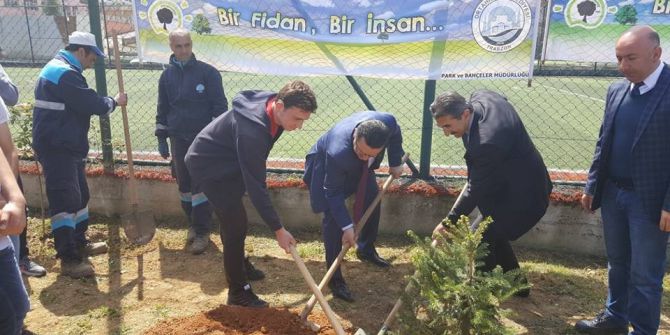 Trabzon’da ‘Bir Fidan Bir İnsan’ Kampanyası Devam Ediyor