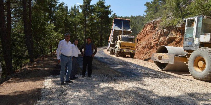 Akseki’nin Mahalle Yolları Yenileniyor