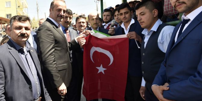 Başkan Akgül, 66 Genci Askere Uğurladı