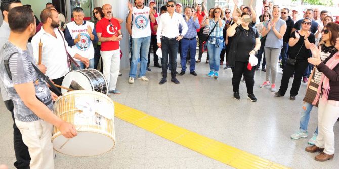 Balçova’da 1 Mayıs Erken Başladı