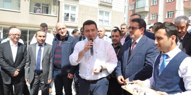 Bozüyük’te Öğrenciler Yararına Kermes Açıldı