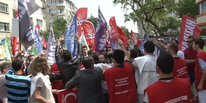 Bursa’da 1 Mayıs Yürüyüşünde Kavga Çıktı