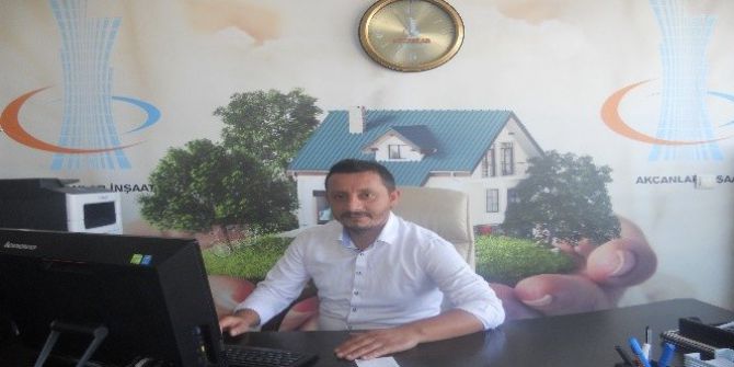 İş Adamı Akcan’dan 1 Mayıs Kutlaması