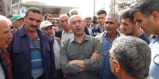 Antalya’da Pazarcı Esnafının Kapalı Yol Eylemi