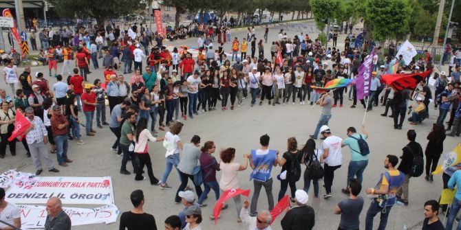 Denizli’de 1 Mayıs Yürüyüş Ve Halaylarla Kutlandı