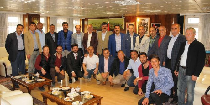 Başkan Asya’ya Doğum Günü Sürprizi