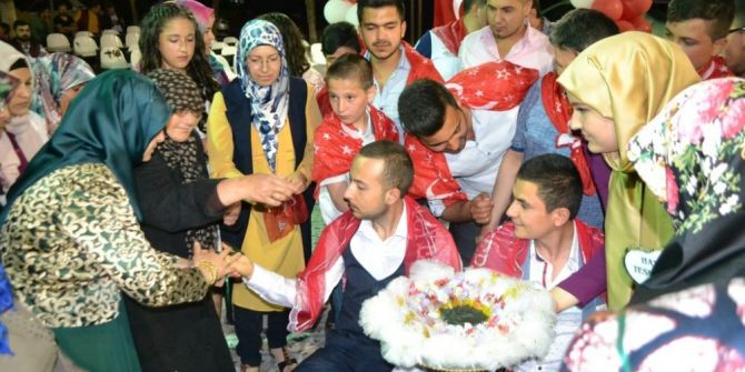 Bozyazı’da Kınalı Kuzular Askere Uğurlandı