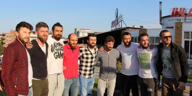 Çarşambasporlu Futbolcular Paralarını Alamadıklarını İddia Etti