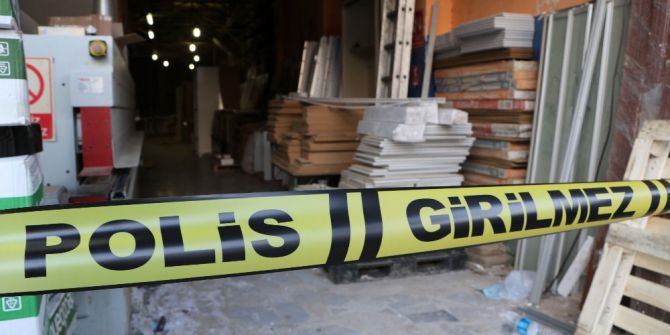 16 Yaşındaki İşçi Asansörde Sıkışarak Hayatını Kaybetti