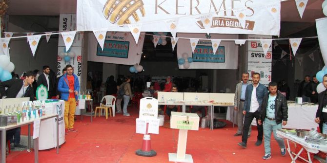 Dost Kapısı Derneği’nden Fakir Öğrenciler Yararına Kermes