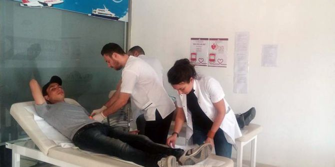 Ydü Öğrencilerinden "Kan Ver Can Ver" Temalı Sosyal Sorumluluk Örneği