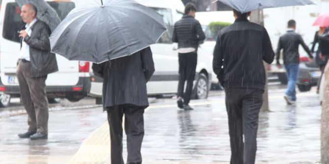 5 İl İçin Kuvvetli Sağanak Uyarısı