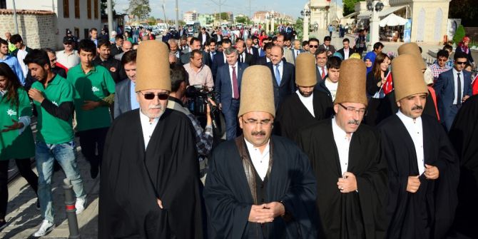 Konya, Hz. Mevlana Ve Ailesini 789. Kez Karşılamaya Hazırlanıyor