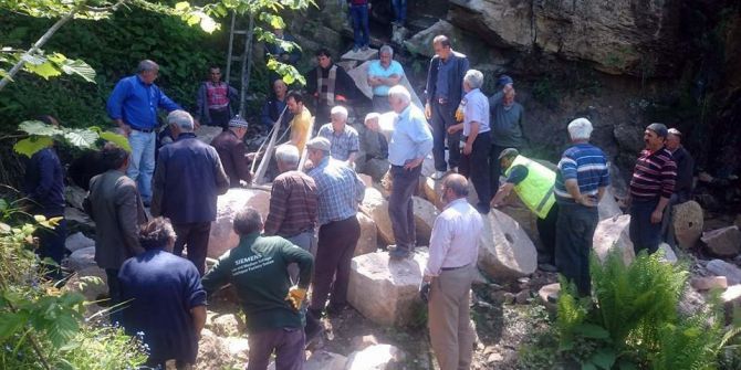 Değirmen Geleneğini Yaşatmak İçin Bin Tonluk Taşı Taşıdılar