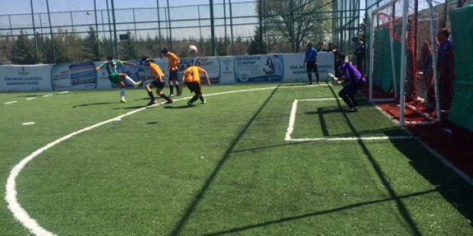 Çankaya Gesk Liderliğini Sürdürüyor