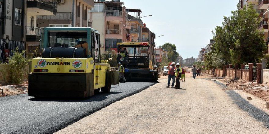 Kepez Belediyesi Emek Mahallesi’nde Asfaltlama Çalışması Başlattı