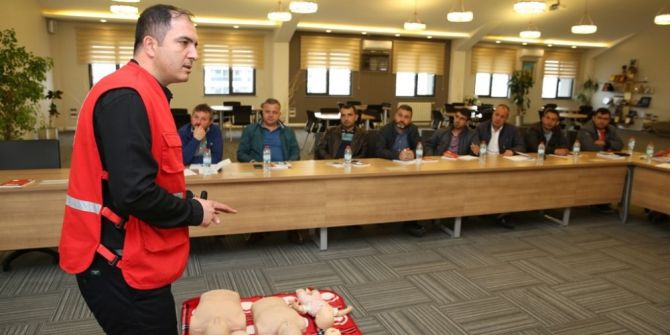 Melikgazi Belediyesi Çalışanlarına İlk Yardım Eğitimi
