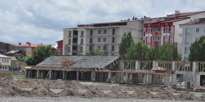 Kars Şehir Stadının Yapımı Yılan Hikayesine Döndü